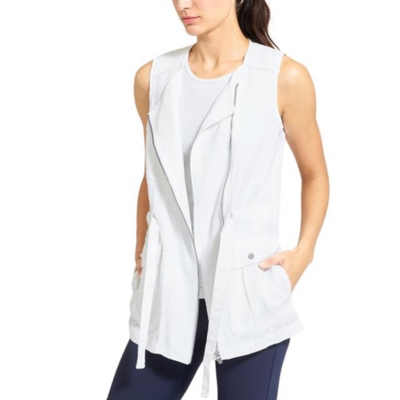 Athleta Jackets & Blazers - Athleta White Linen Wanderbout Vest Size Small